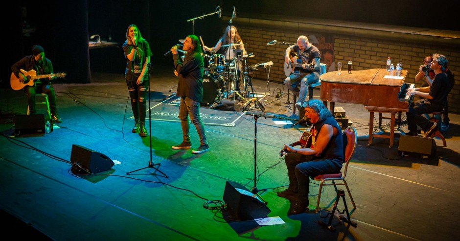 Festivalinfo review: Maiden United - 11/02/23 - Schouwburg Tilburg