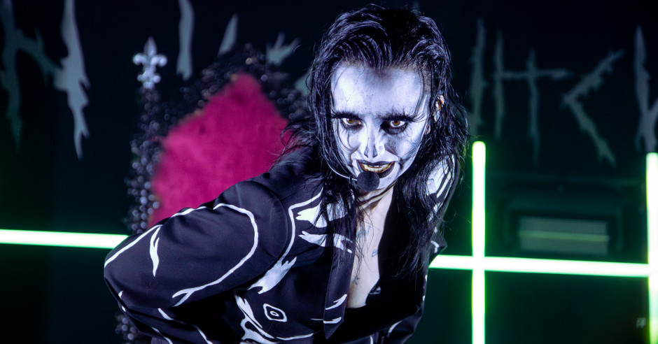 Festivalinfo review: Bambie Thug - Crown the witch tour - 06/09 - Melkweg