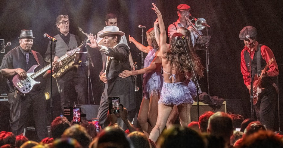 Festivalinfo review: Kid Creole & The Coconuts - 09/09 - Paard