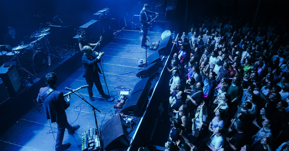 Festivalinfo review: The Maccabees - 26/06 - Paradiso