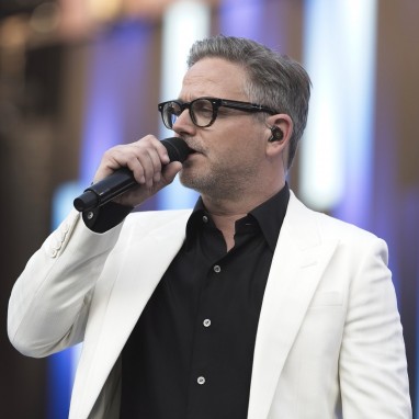 review: Guus Meeuwis - Groots met een zachte G - 16/06 - Philips Stadion Guus Meeuwis