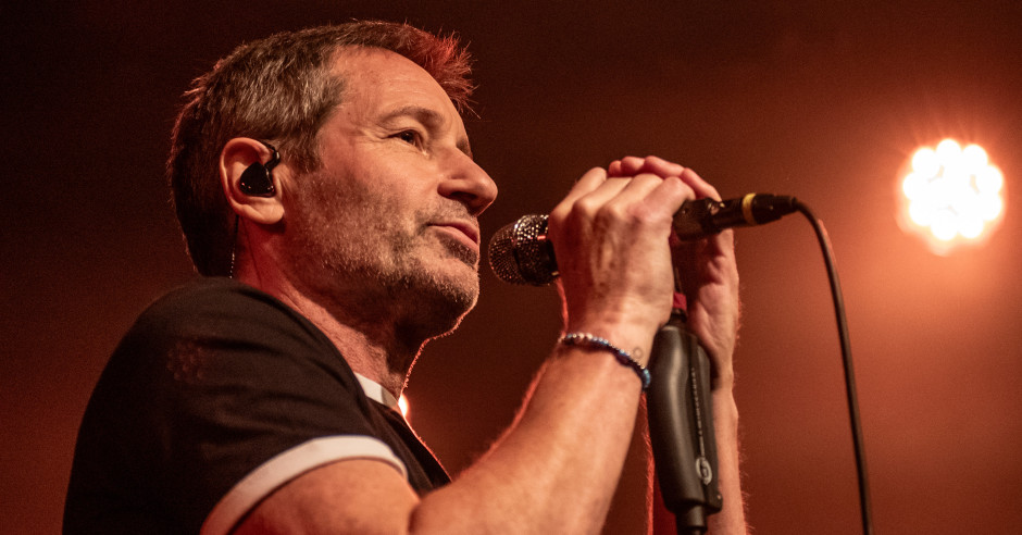 Bekijk de David Duchovny - 12/10 - Melkweg foto's