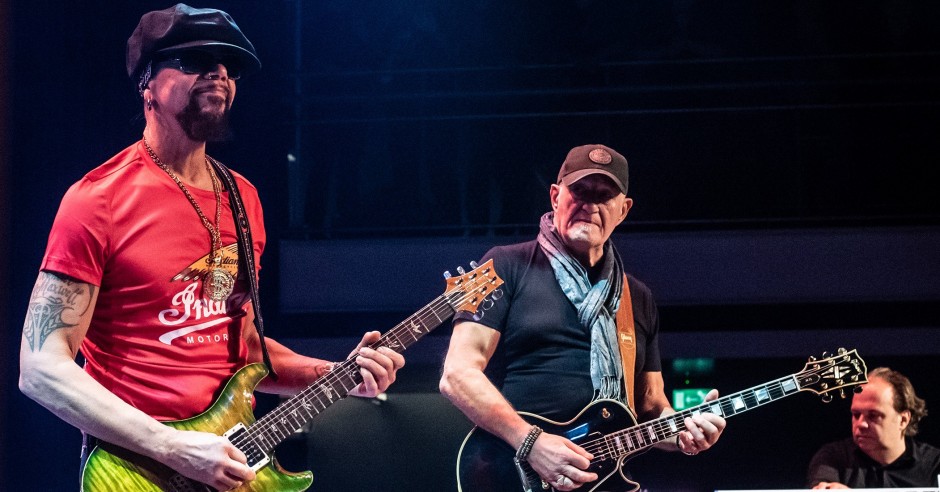 Festivalinfo review: Knight Of The Guitar Met Jan Akkerman / Leendert Haaksma / Ea - 06/01 - TivoliVredenburg