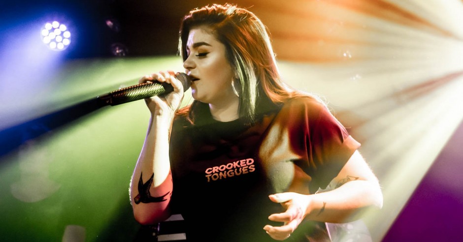 Festivalinfo review: Roxeanne Hazes - 06/12 - EKKO