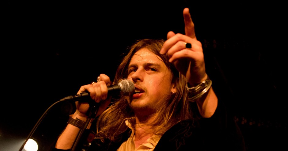 Festivalinfo review: DeWolff - 28/12 - Burgerweeshuis