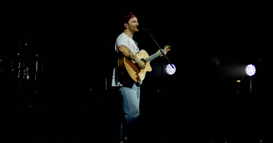 Bekijk de Cian Ducrot - 06/11 - TivoliVredenburg foto's