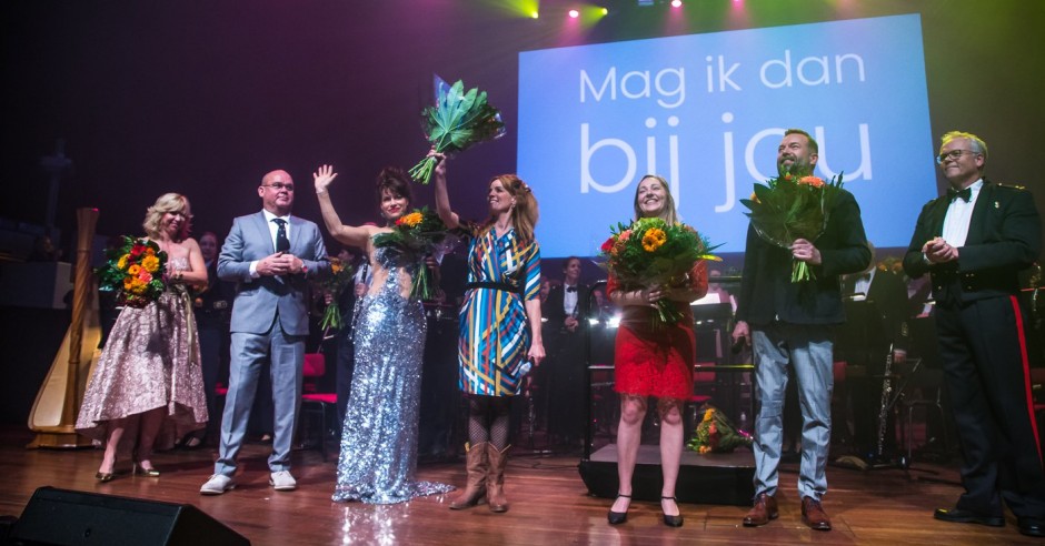 Bekijk de Benefietconcert 'Mag Ik Dan Bij Jou' - 26/11 - TivoliVredenburg foto's