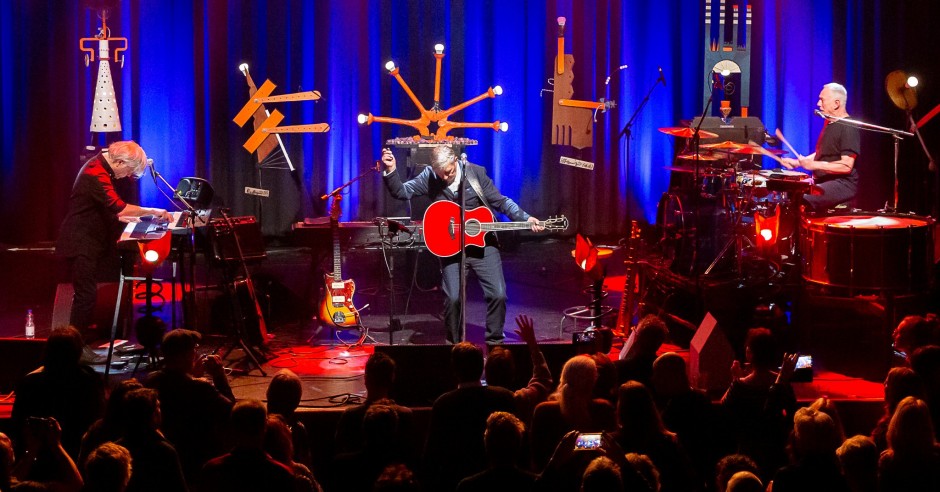 Festivalinfo review: De Nits - 10-03 - Paard