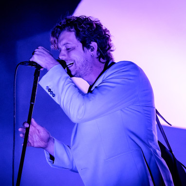 review: Warhaus - 18/03 - Koninklijk Theater Carré Warhaus