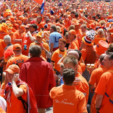 oranje voetbal supporters