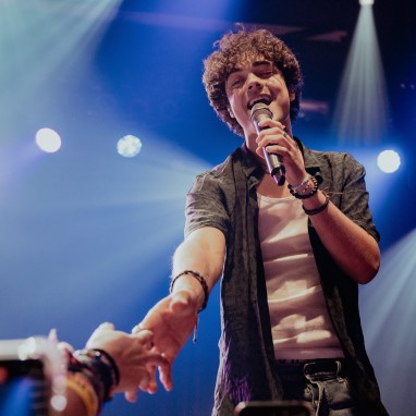 review: Alexander Stewart - 23/05 - TivoliVredenburg Alexander Stewart