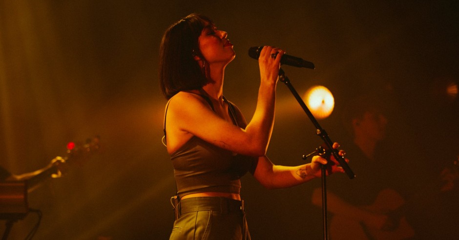 Festivalinfo review: MEAU - 17/12 - Melkweg