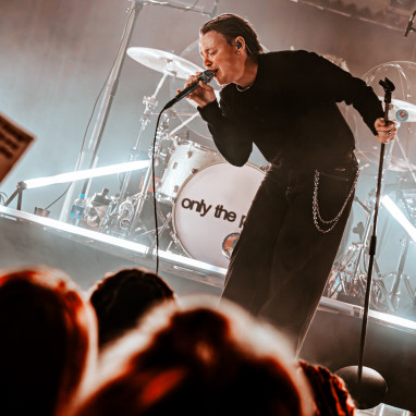 review: Only The Poets - 29/04 - Paradiso Only The Poets
