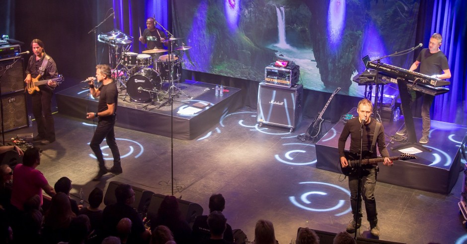 Bekijk de Threshold - 10/12/2017 - Boerderij foto's