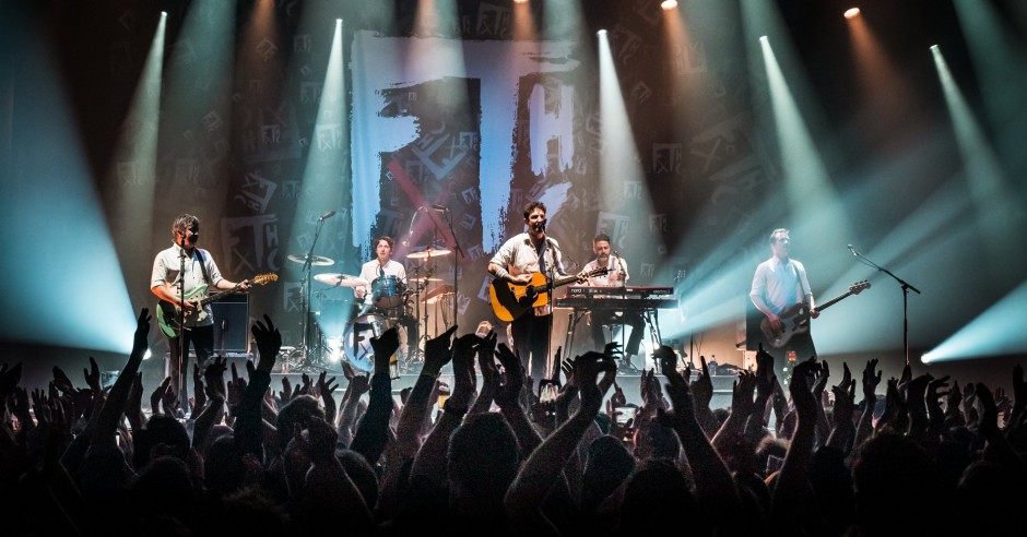 Bekijk de Frank Turner & The Sleeping Souls - 01/05 - Tivolivredenburg foto's