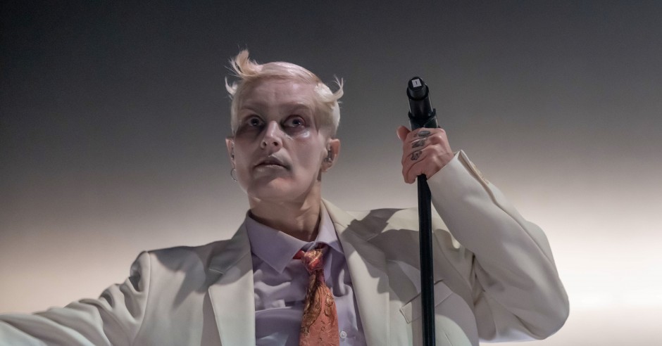 Festivalinfo review: Fever Ray - 27/02 - Gashouder