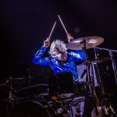 review: Blood Red Shoes - 22/07 - TivoliVredenburg Blood Red Shoes