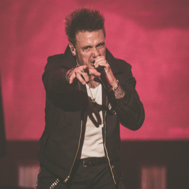 review: Papa Roach - 04/02 - AFAS Live Papa Roach