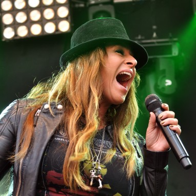 Trijntje Oosterhuis