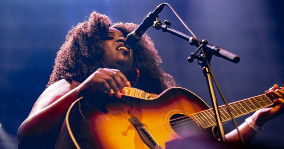 Festivalinfo review: Yola - 28/08 - Paradiso