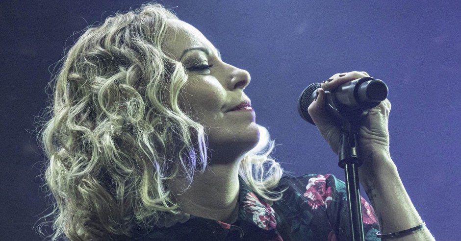 Bekijk de Anneke van Giersbergen - 24/10 - Melkweg foto's