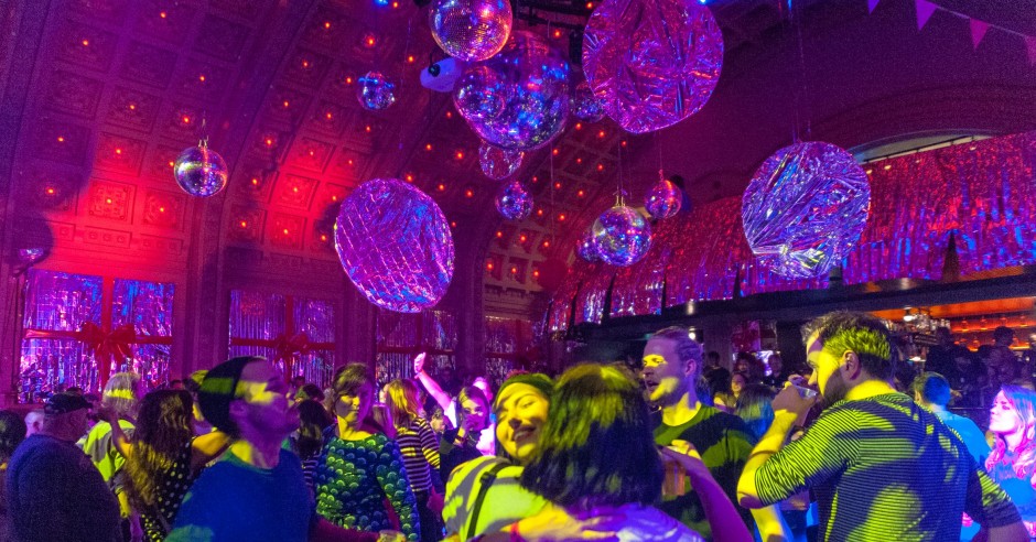 Festivalinfo review: Luxor Love - 10 jaar Luxor Live