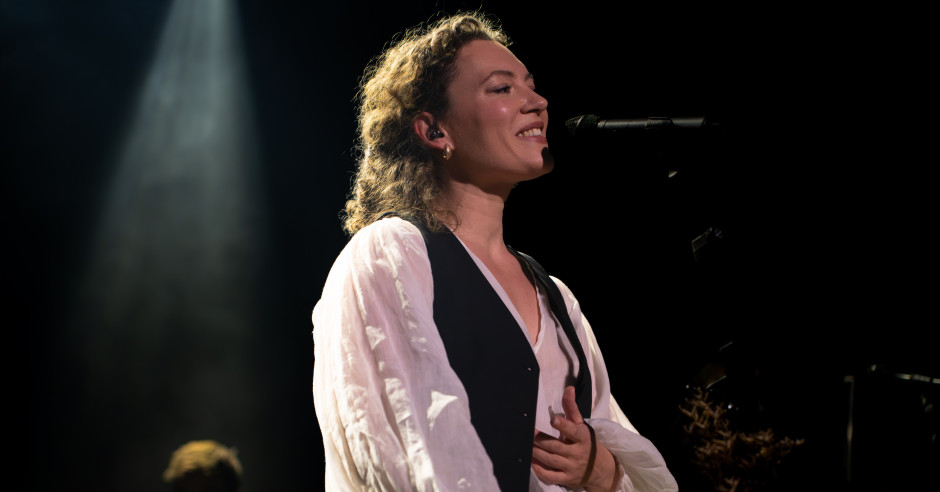 Bekijk de Celine Cairo - 22/10 - TivoliVredenburg foto's