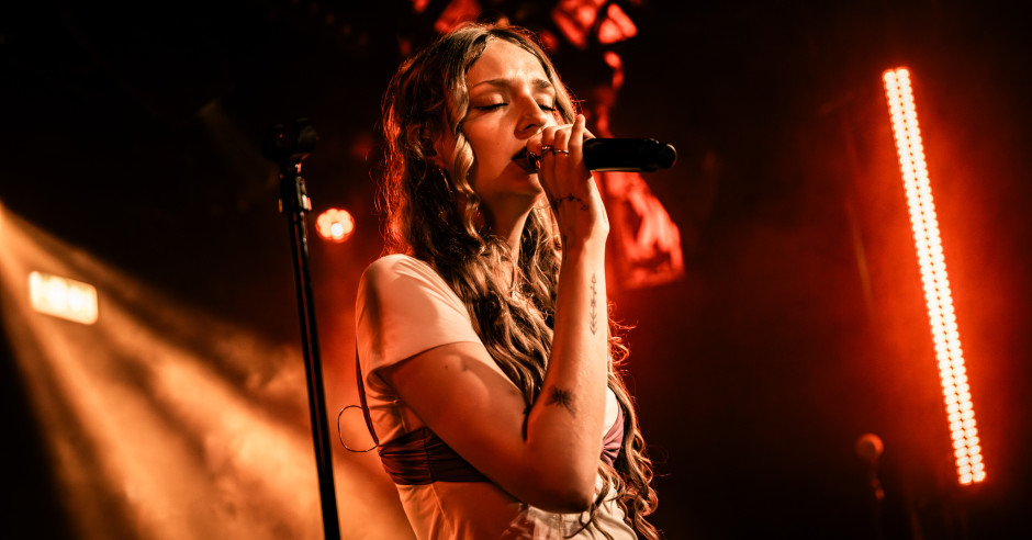 Festivalinfo review: Swan - 24/06 - Bitterzoet