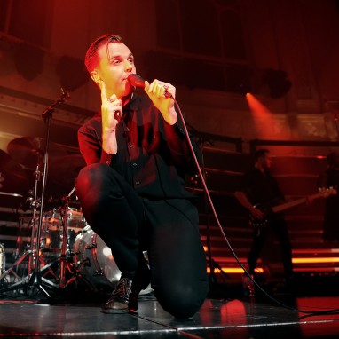 review: Hurts - 18/2 - Paradiso Hurts