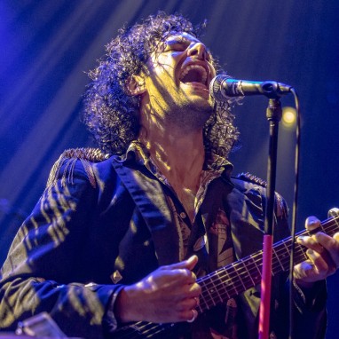 review: Electric Six - 20/11 - TivoliVredenburg 