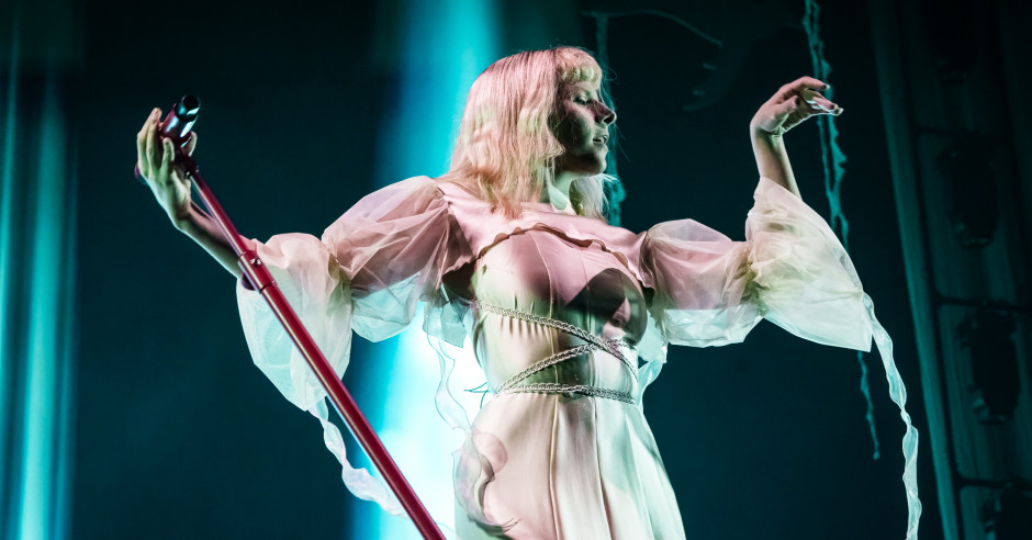 Festivalinfo review: Aurora - 01/05 - Ziggo Dome