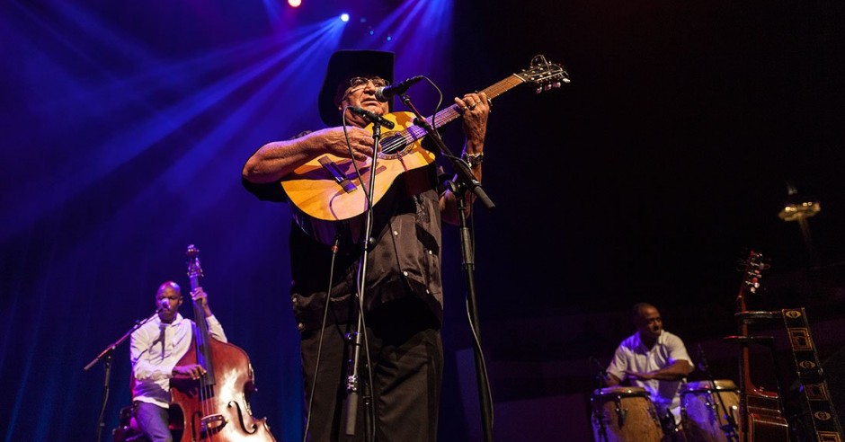 Festivalinfo review: Eliades Ochoa - 29/04 - TivoliVredenburg