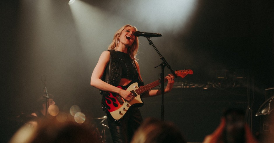 Festivalinfo review: Dylan - 25/02 - Melkweg