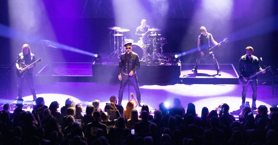 Festivalinfo review: Eisbrecher - 12/05 - Effenaar