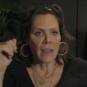 Video: Verslavingsverleden motiveert Beth Hart