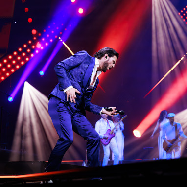 review: Bouke & The ElvisMatters Band - Viva Las Vegas - 20/03 - Ziggo Dome Bouke & The Elvis Matte