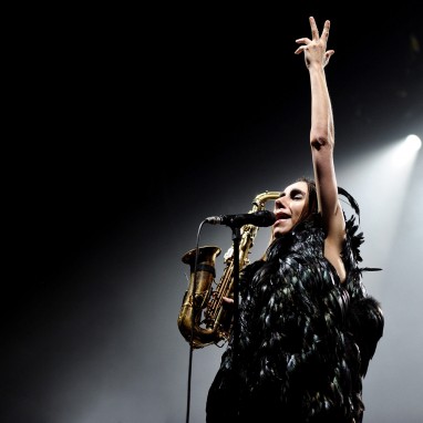 review: PJ Harvey - 16/10 - Heineken Music Hall PJ Harvey