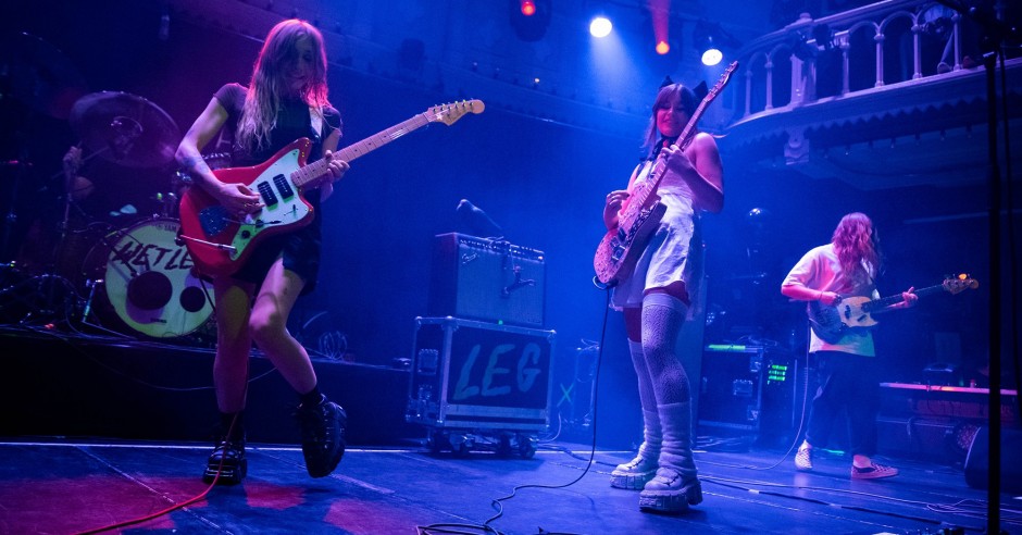 Festivalinfo review: Wet Leg - 11/11 - Paradiso