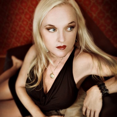Liv Kristine