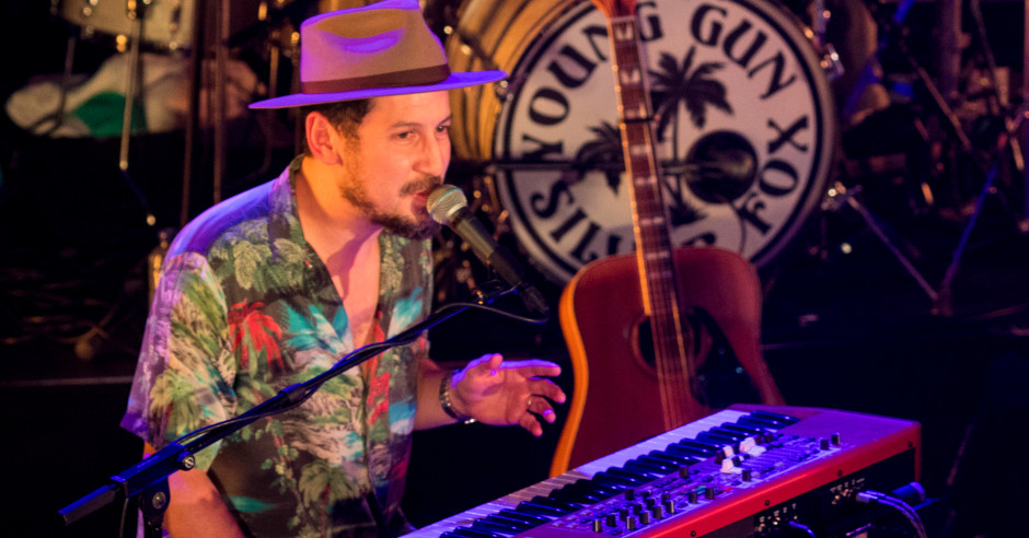 Festivalinfo review: Young Gun Silver Fox - 08/12 - Hedon