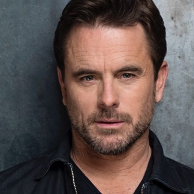 Charles Esten