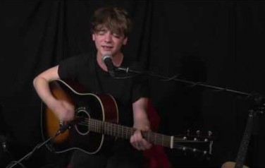 Video: The Academic live sessie