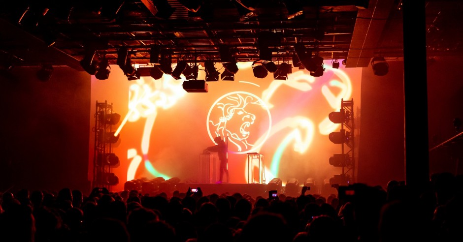 Bekijk de Madeon - 26/09 - Melkweg foto's