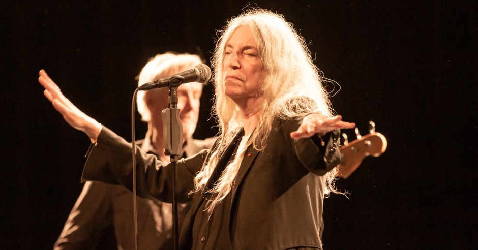 Bekijk de Patti Smith - 04/06 - Paradiso foto's