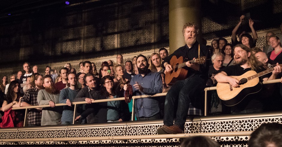 Bekijk de Glen Hansard - 14/03 - TivoliVredenburg foto's