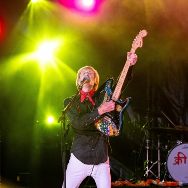 review: Live At Amsterdamse Bostheater Kula Shaker - 09/08 - Openlucht Theater Amsterdamse Bos Kula 