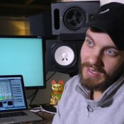 Video: San Holo wil eigen sound blijven vernieuwen