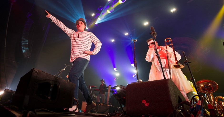 Bekijk de Fat Freddy's Drop - 14/10 - AFAS Live foto's