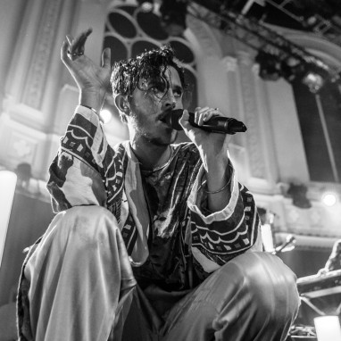 review: Oscar and the Wolf - 8/12 - Paradiso Oscar & The Wolf