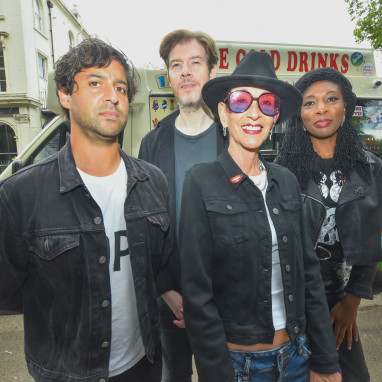 Au Pairs